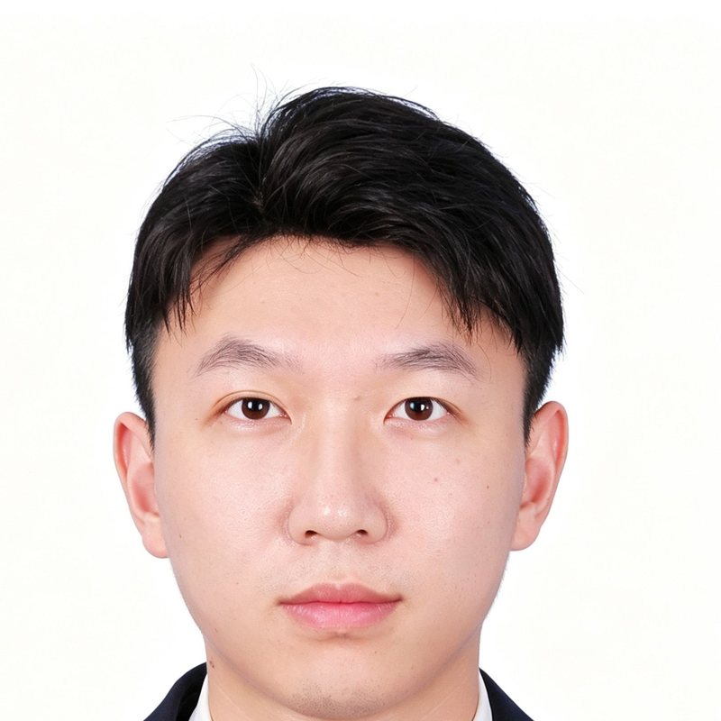 张坚律师照片