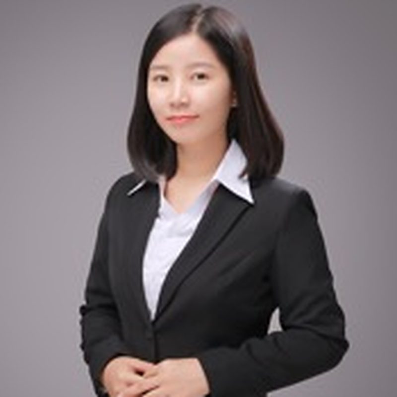 郑里洁律师照片